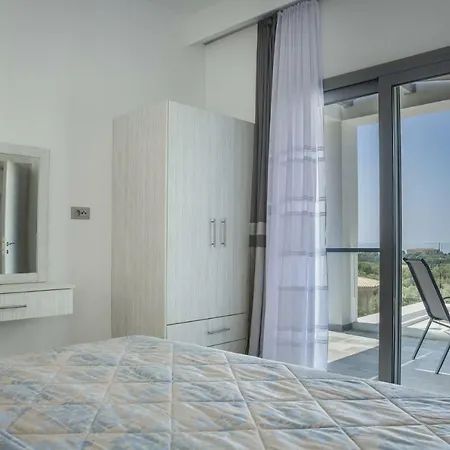 Trapezaki Sleeps 6 Pool Air Con * Trapezaki (Kefalonia)