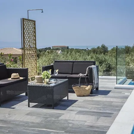 Βίλα Trapezaki Sleeps 6 Pool Air Con *